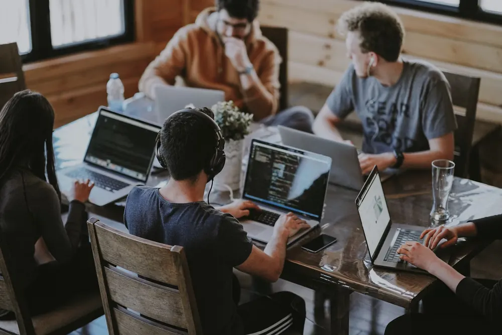 Équipe en développement web